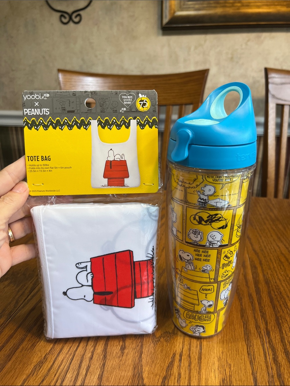 Tervis 20 oz Peanuts Tumbler and Snoopy Peanuts Brand Tote Bag in Unopened Pkg
